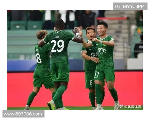 赛后分析：成都排球队与北京排球队的团队协作与战术对比探讨