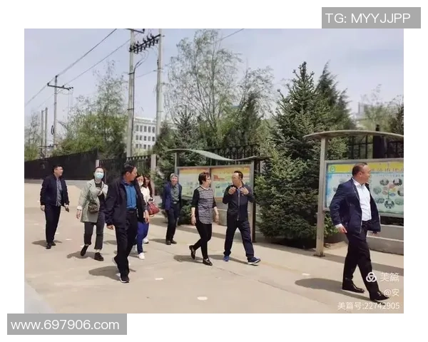 赵伟独家分享篮球心得与技巧助你提升球技的全面指南 赵伟独家分享篮球心得与技巧助你提升球技的全面指南