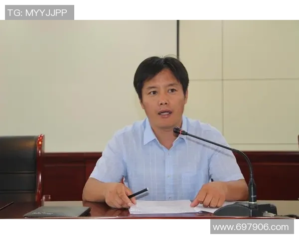 重庆羽毛球队中路突破革新引领全国羽坛新潮流与发展趋势分析