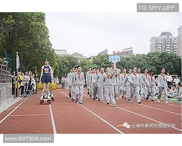 黄敏专访：从绿茵场到人生舞台的足球旅程回顾与展望