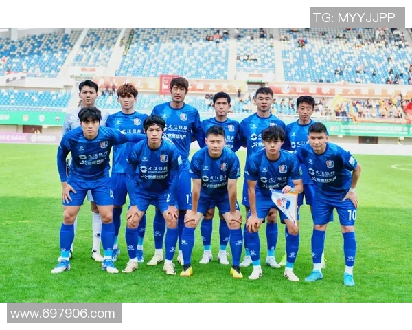 广州足球队的速度变革引发热议探索现代足球的快速发展与未来方向