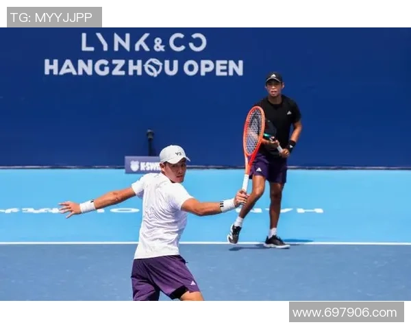 杭州网球队逆袭之旅揭秘：从默默无闻到杯赛巅峰的奋斗历程