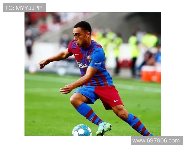 美国足球明星邓的辉煌职业生涯与对足球的热爱之路